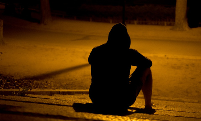 夜里崩溃的句子好难过越看越心痛